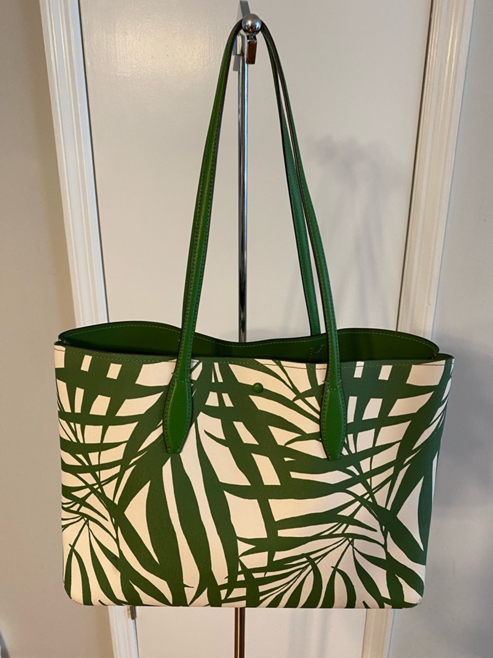 Kate Spade Large Tote - Picture 5 of 8